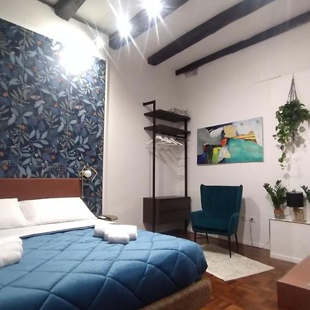 Plebiscito Suite Apartment เนเปิลส์ ภายนอก รูปภาพ