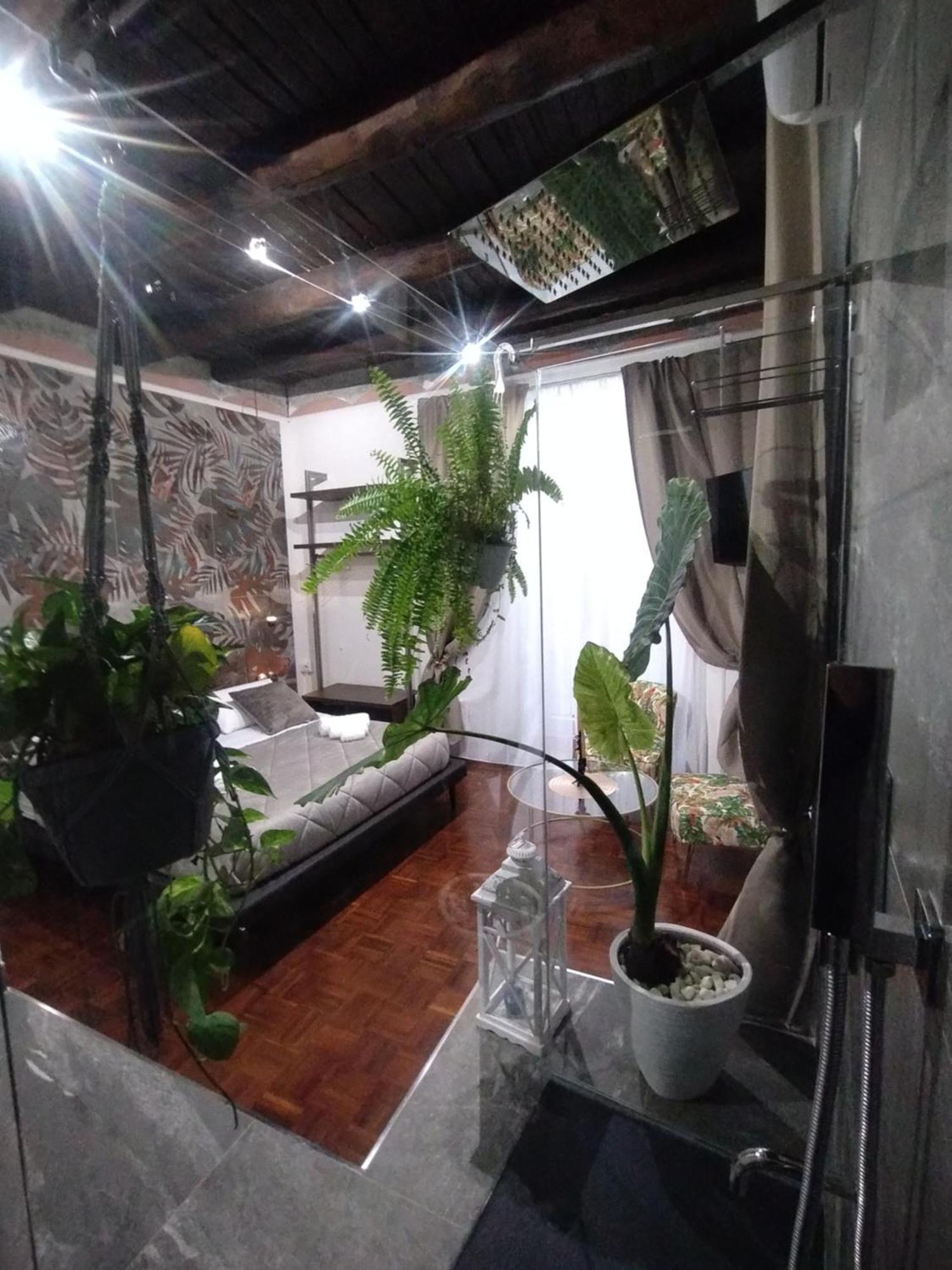 Plebiscito Suite Apartment เนเปิลส์ ภายนอก รูปภาพ