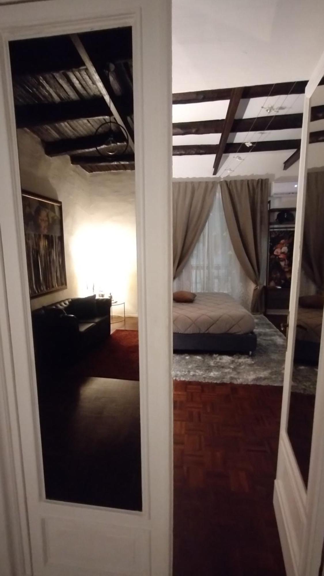 Plebiscito Suite Apartment เนเปิลส์ ภายนอก รูปภาพ