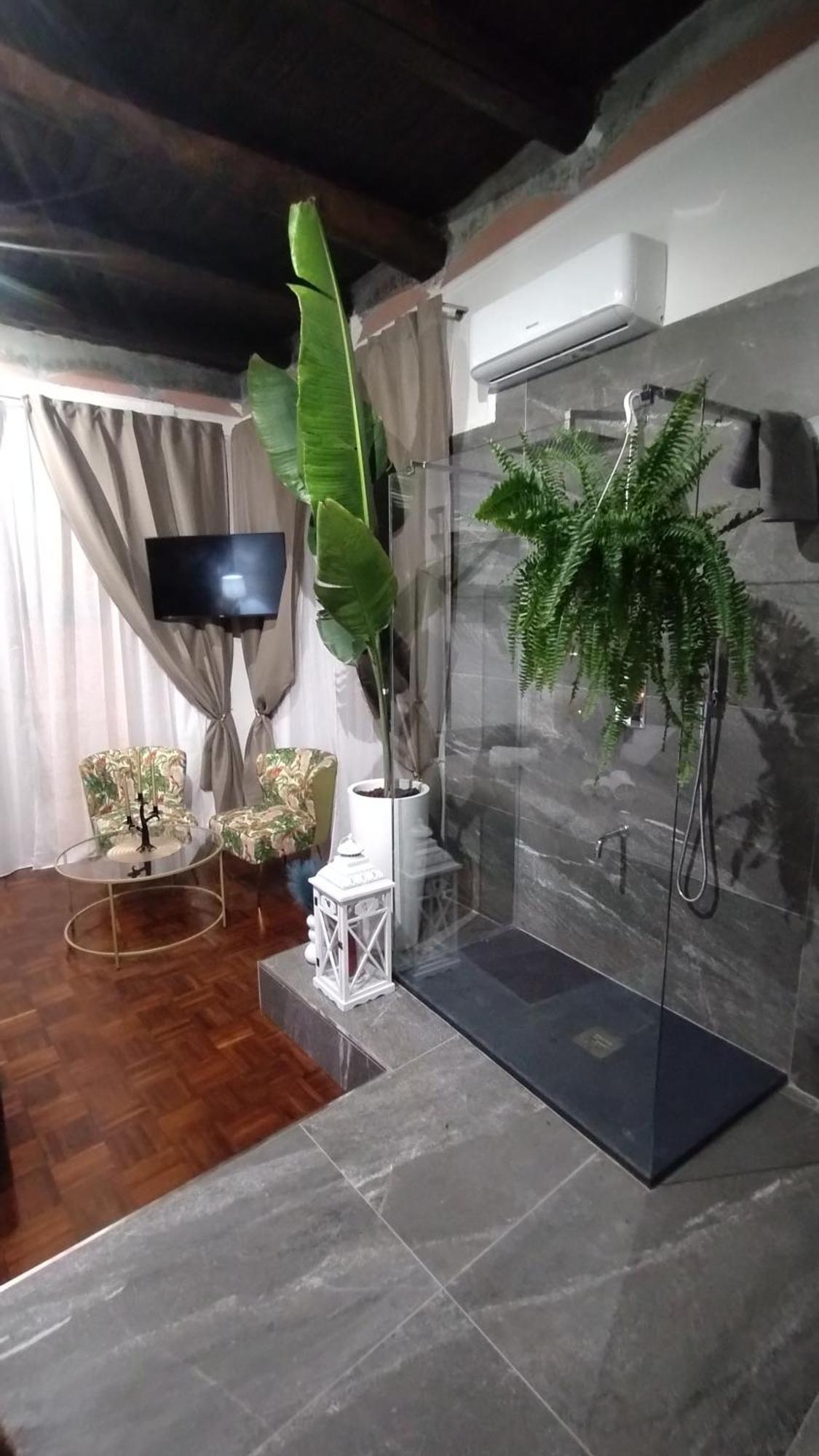 Plebiscito Suite Apartment เนเปิลส์ ภายนอก รูปภาพ