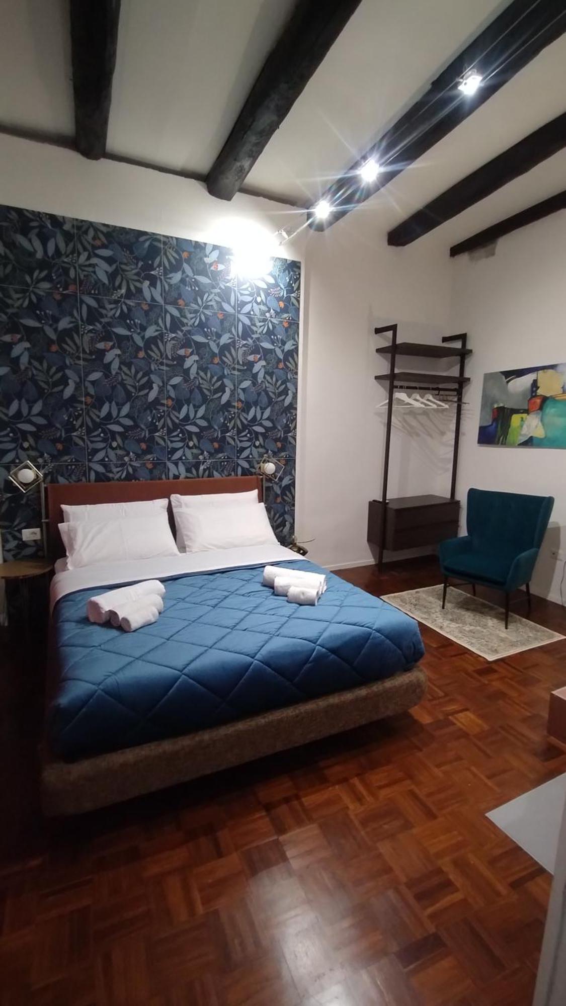 Plebiscito Suite Apartment เนเปิลส์ ภายนอก รูปภาพ