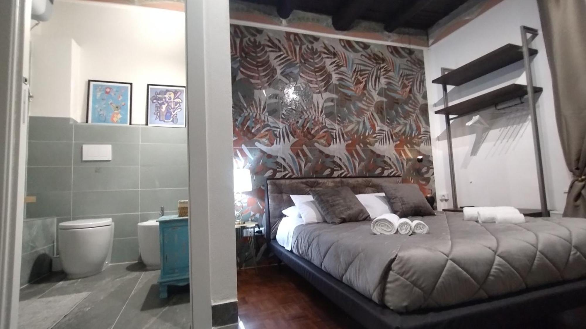 Plebiscito Suite Apartment เนเปิลส์ ภายนอก รูปภาพ