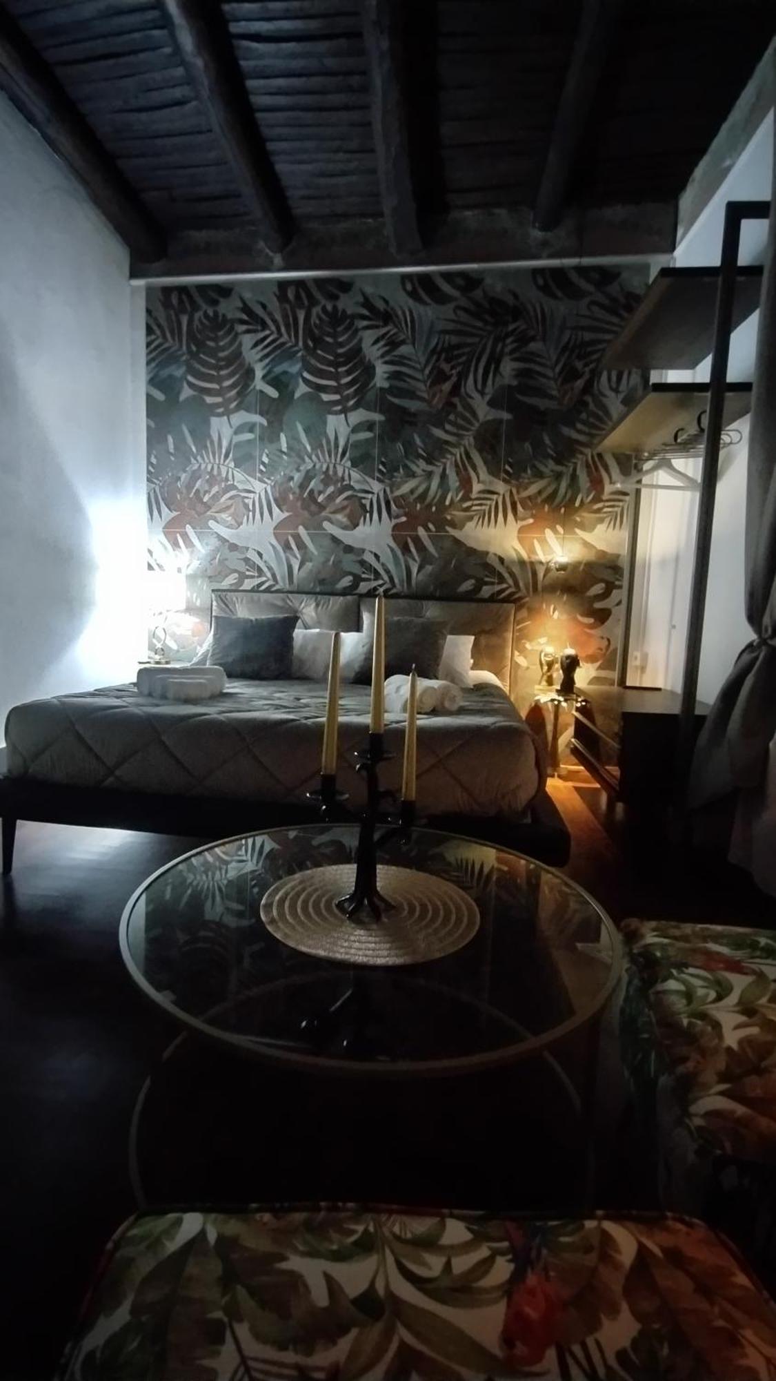 Plebiscito Suite Apartment เนเปิลส์ ภายนอก รูปภาพ